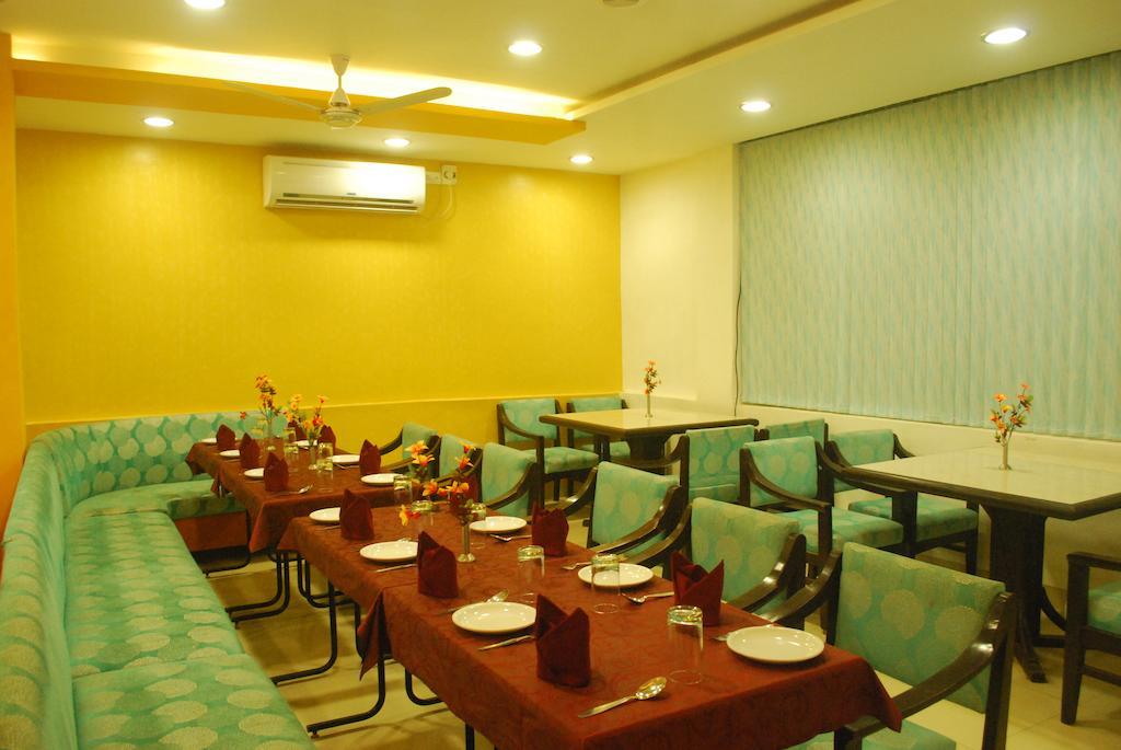 Hotel Sagar Kinara Malvan Bagian luar foto